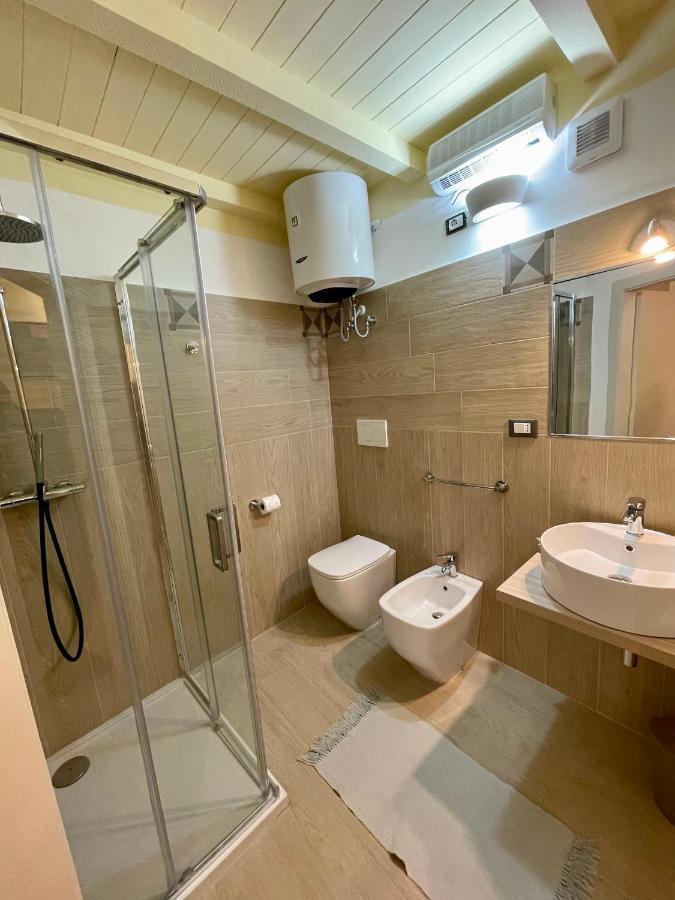 4 Balconi Rooms- Dimora Arditi B&B Lecce Exterior foto